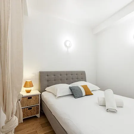 Quiet And Cosy 1bdr In Vieux Nice! * Νίκαια