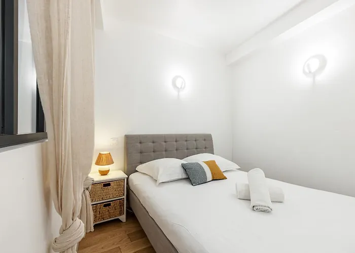 Quiet And Cosy 1bdr In Vieux Nice! * Nizza